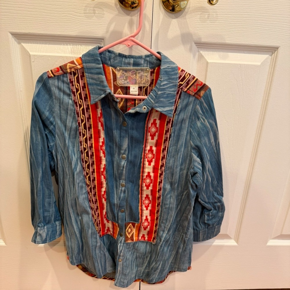 Woman’s Denim Button up Medium Aztec embroidery Nick and Mo Distressed look